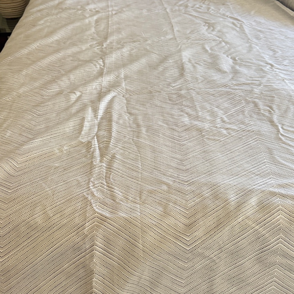 Serena & Lily king size cotton Duvet Cover - Picture 2 of 6